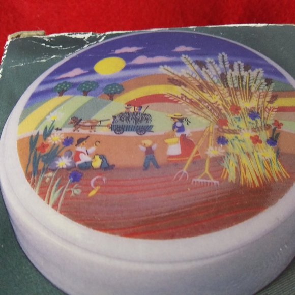 Trinket just for keeps trinket box Farm rainbow - Picture 7 of 8